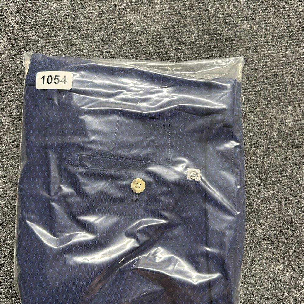 Peter Millar Crown Sport Shorts Mens 38 Blue Geometric AOP Golf Performance - Picture 11 of 11